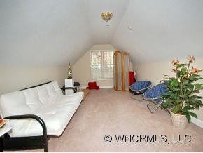 102 WHITE CEDAR LANE - Photo 8