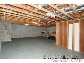 231 Raintree Drive - Photo 12