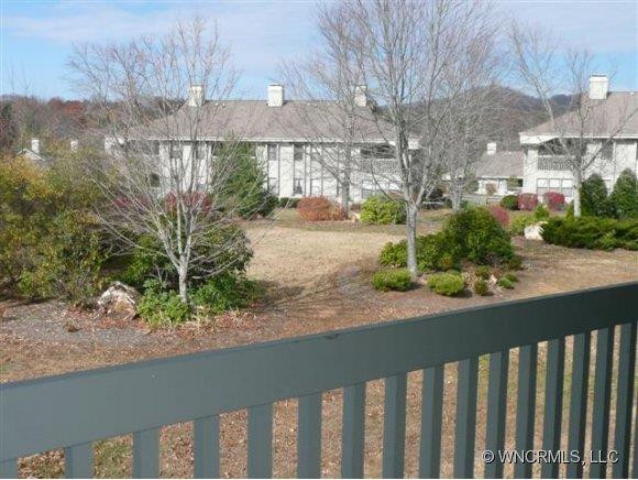 402 Abbey Circle