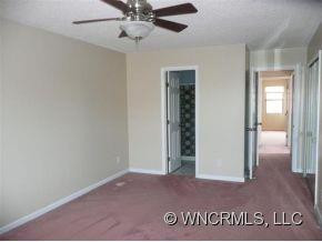 402 Abbey Circle - Photo 6