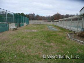 402 Abbey Circle - Photo 9