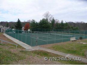 402 Abbey Circle - Photo 10