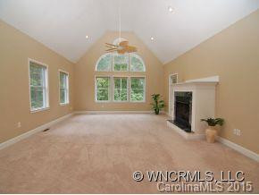 15 ASHEFIELD COURT - Photo 2