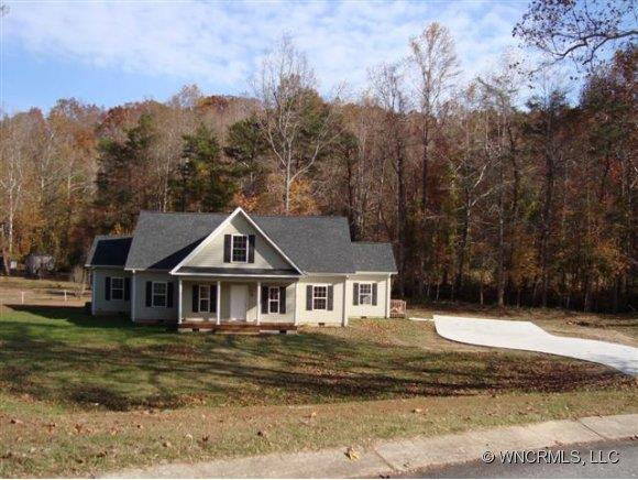 19 Lynnbrook Way