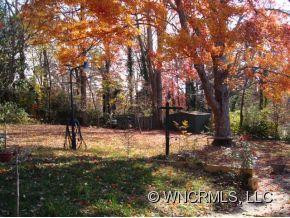 143 Chestnut Street - Photo 3