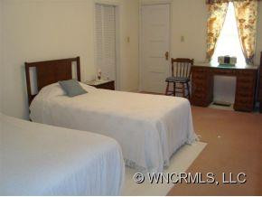 143 Chestnut Street - Photo 6