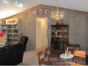 987 Kanasgowa Drive - Photo 4
