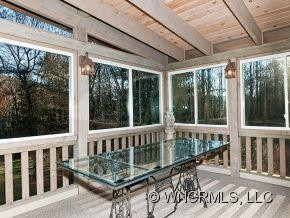 109 Mecklenburg Circle - Photo 9