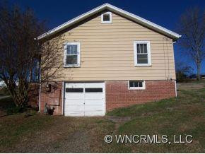 276 Oakdale Rd - Photo 2