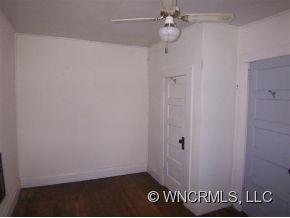 276 Oakdale Rd - Photo 9