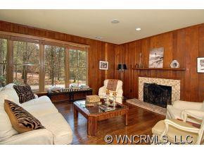 61 Forest Road - Photo 2