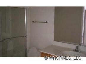 202 Brickton Village Cir, Unit 105 - Photo 11