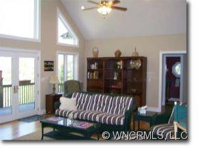 182 FLYING HAWK TRAIL - Photo 4