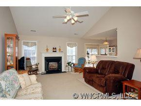 20 Livingston Farm Road - Photo 2