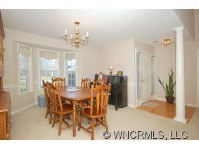 20 Livingston Farm Road - Photo 4