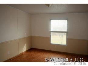172 MEADOWCREEK DRIVE - Photo 8