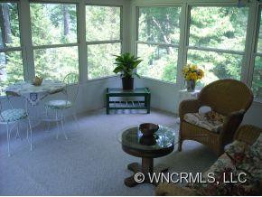 108 N Woodlawn Lane - Photo 5