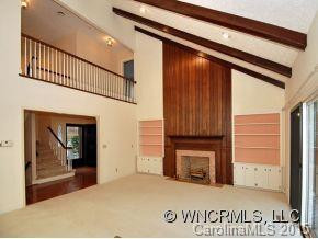 235 ESTATE DRIVE - Photo 3