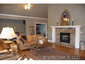 109 Jasper Lane - Photo 3
