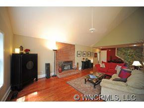 214 Coachmans Court - Photo 3