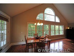 214 Coachmans Court - Photo 6