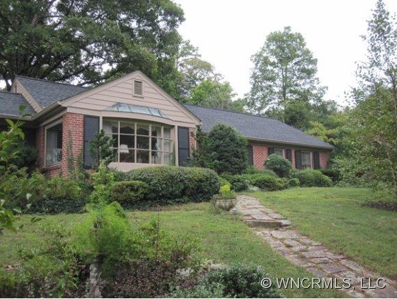 159 Lakeshore Drive