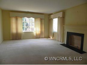 159 Lakeshore Drive - Photo 4