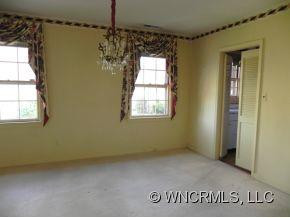 159 Lakeshore Drive - Photo 5