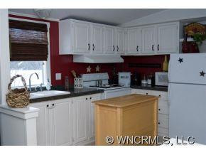 623 JACKSON ROAD - Photo 9