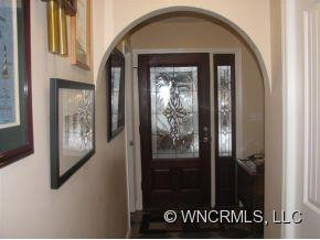 17 Hillside - Photo 8
