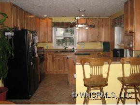 17 Hillside - Photo 9