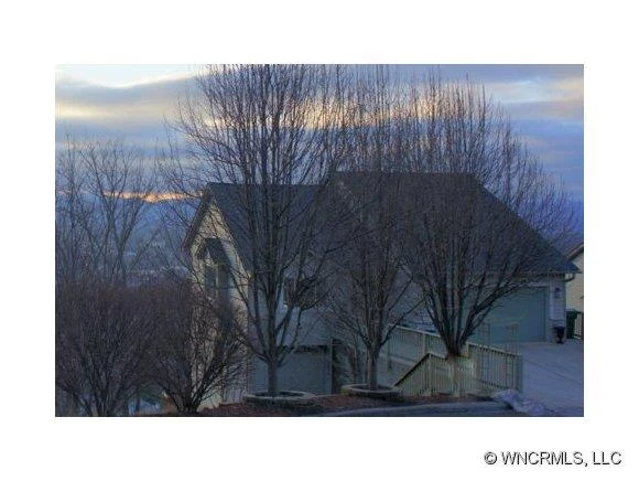 88 Distant View Drive