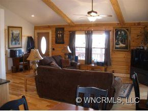 206 Hearthstone Ridge - Photo 4