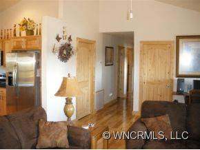 206 Hearthstone Ridge - Photo 7