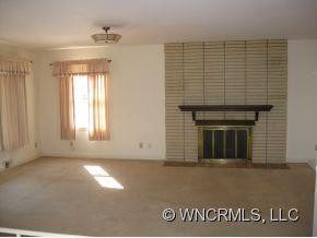 535 Crystal Spring Dr - Photo 3