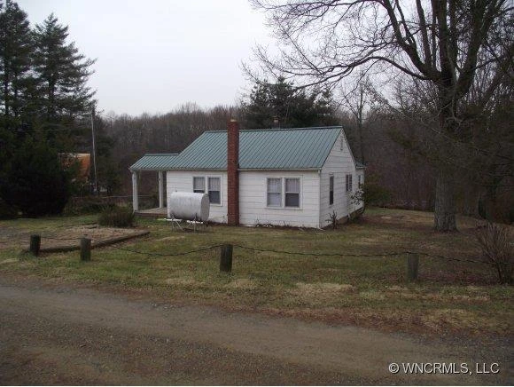 28 Seclusion Circle