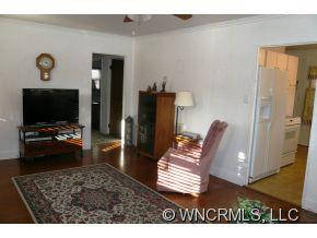 1111 5th Ave West - Photo 3