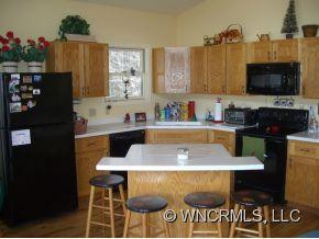 112 Sams Trail - Photo 8
