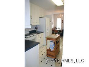 441 CROWFIELDS DRIVE - Photo 7