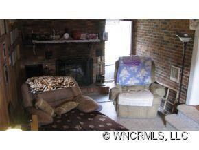 159 Outland Avenue - Photo 3