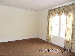 214 Rovingwood Drive - Photo 4