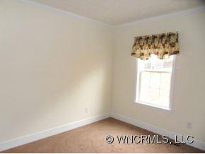 214 Rovingwood Drive - Photo 6