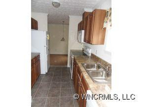 214 Rovingwood Drive - Photo 8