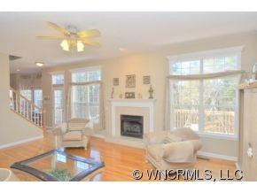 82 Red Maple Drive - Photo 11
