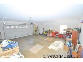 82 Red Maple Drive - Photo 12