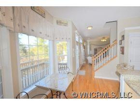 82 Red Maple Drive - Photo 9