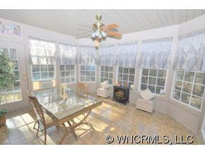 82 Red Maple Drive - Photo 10