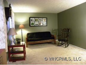 1103 N. Rugby Road - Photo 2
