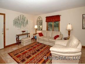 57 COFFEY CIRCLE - Photo 2