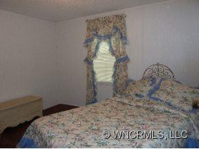 290 Hatley Drive - Photo 11